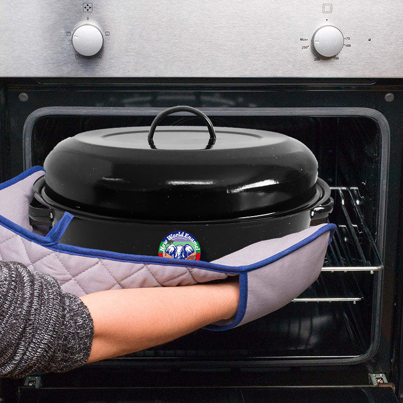 New World Enamel Roaster Oval 4.5LT Black Flake