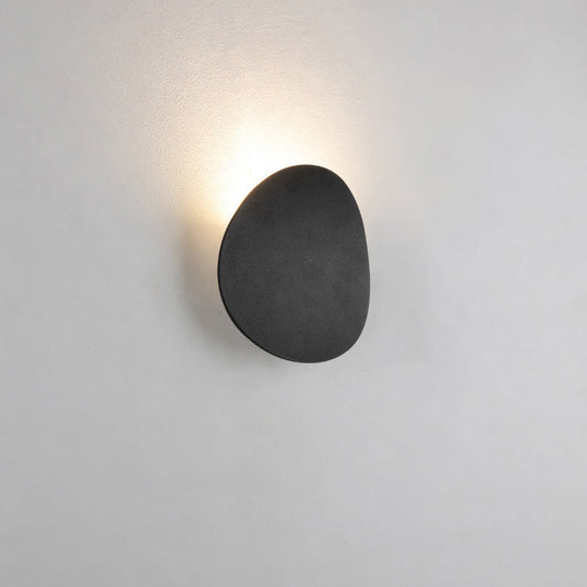 Black Minimalist Wall Lamp