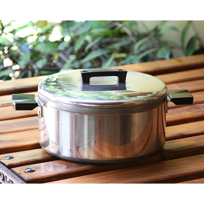 Bon Voyage 6 Piece Pots Set with Bakelite Handles